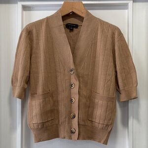 Ann Taylor Tan V-Neck Short Sleeve Ribbed Knit Cardigan Sweater Size Medium